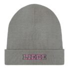 Dunkelgrauer Beanie mit vier formenden Nähten oben aus dem Projekt um.gotteswillen.